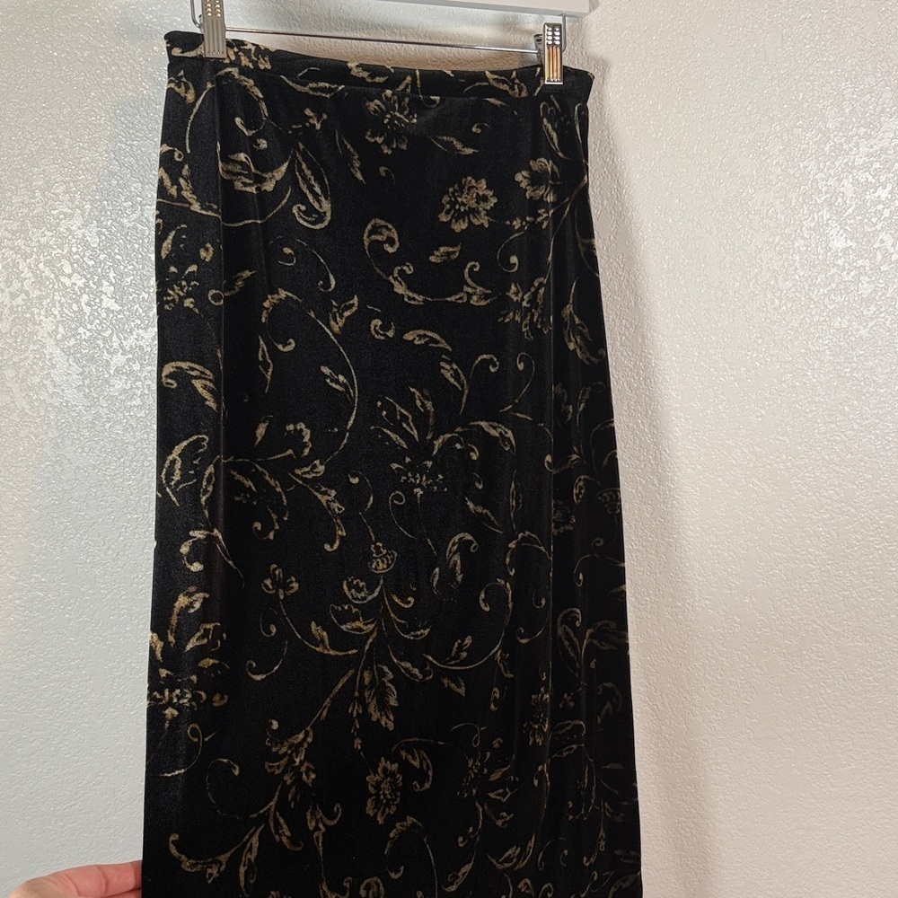Vintage 90s Kathie Lee Black Velvet Gold Floral Print Maxi Skirt Size Medium